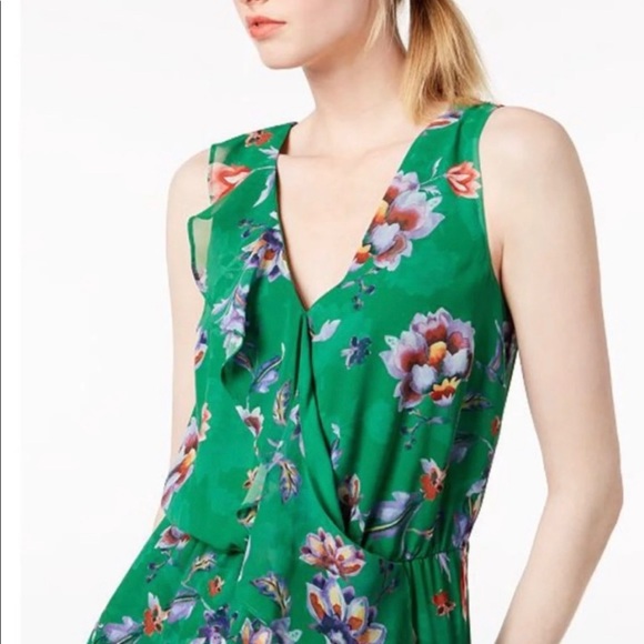 floral midi wrap dress - Picture 2 of 7